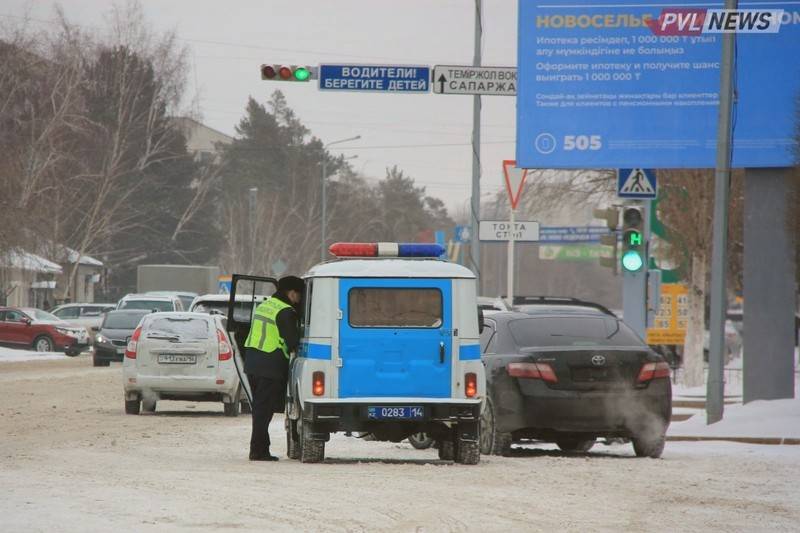 Иномарку с фальшивыми госномерами задержали в Павлодаре