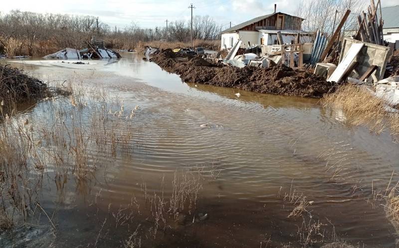 Многодетная семья подала в суд на «Павлодар Водоканал» после потопа в дом