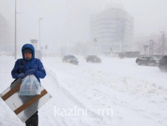 О шторме предупредили жителей восьми регионов Казахстана