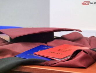 В павлодарском вузе ответили на жалобы студентов о судьбе их будущих дипломов