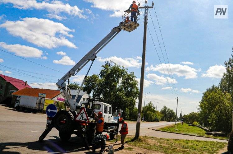 В Павлодаре установили всепогодные воздушные линии